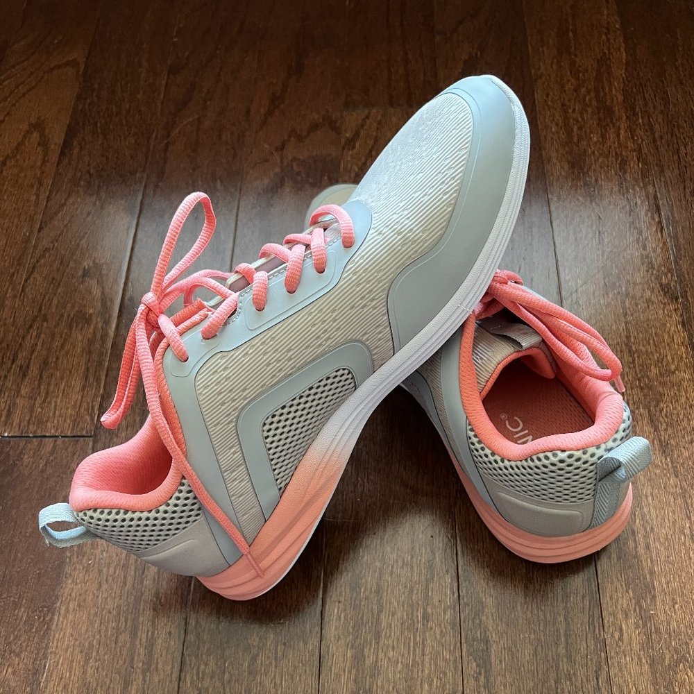 VIONIC Wide Width Comfort Walking Sneakers